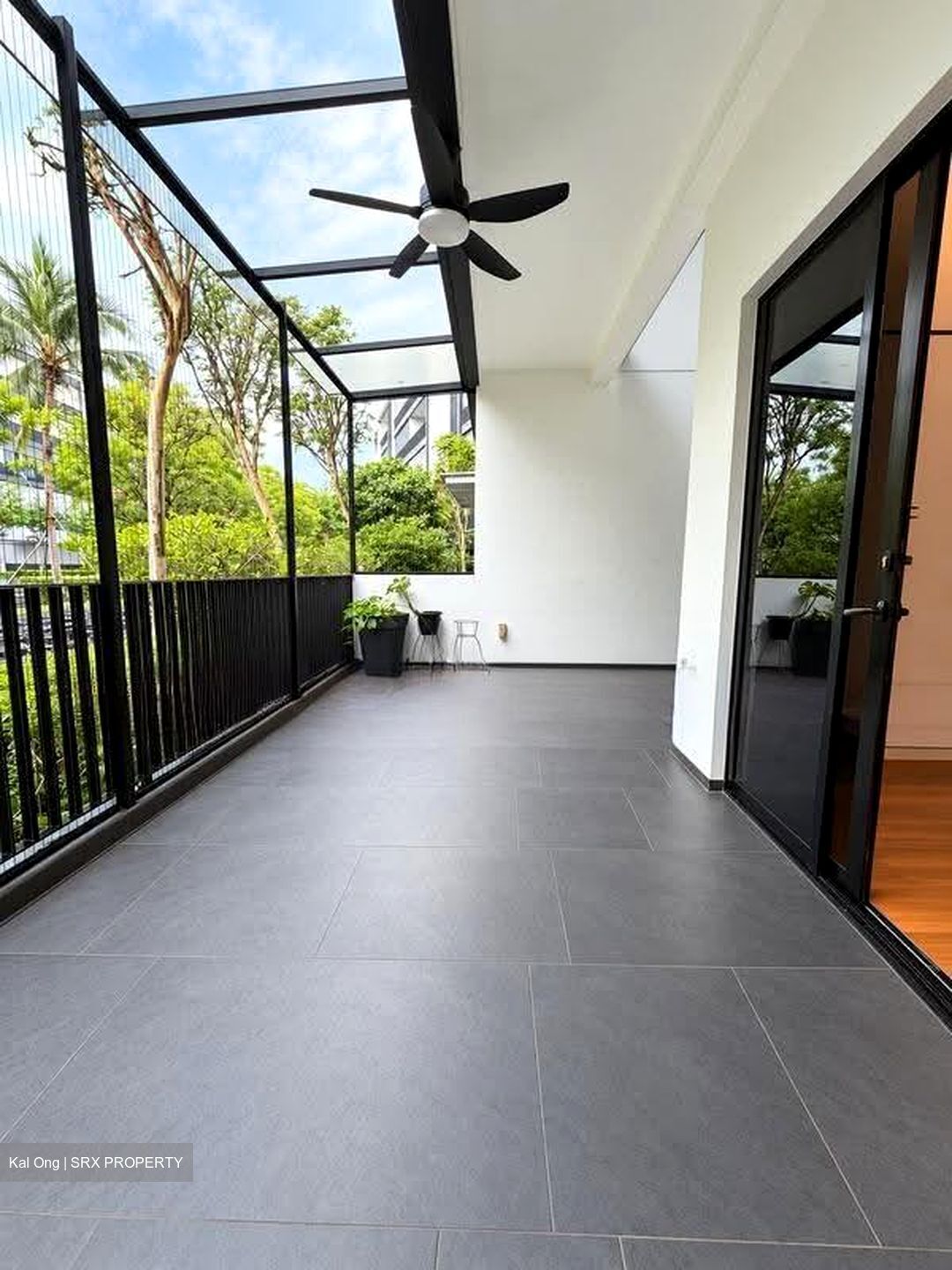 Village @ Pasir Panjang (D5), Condominium #639119531